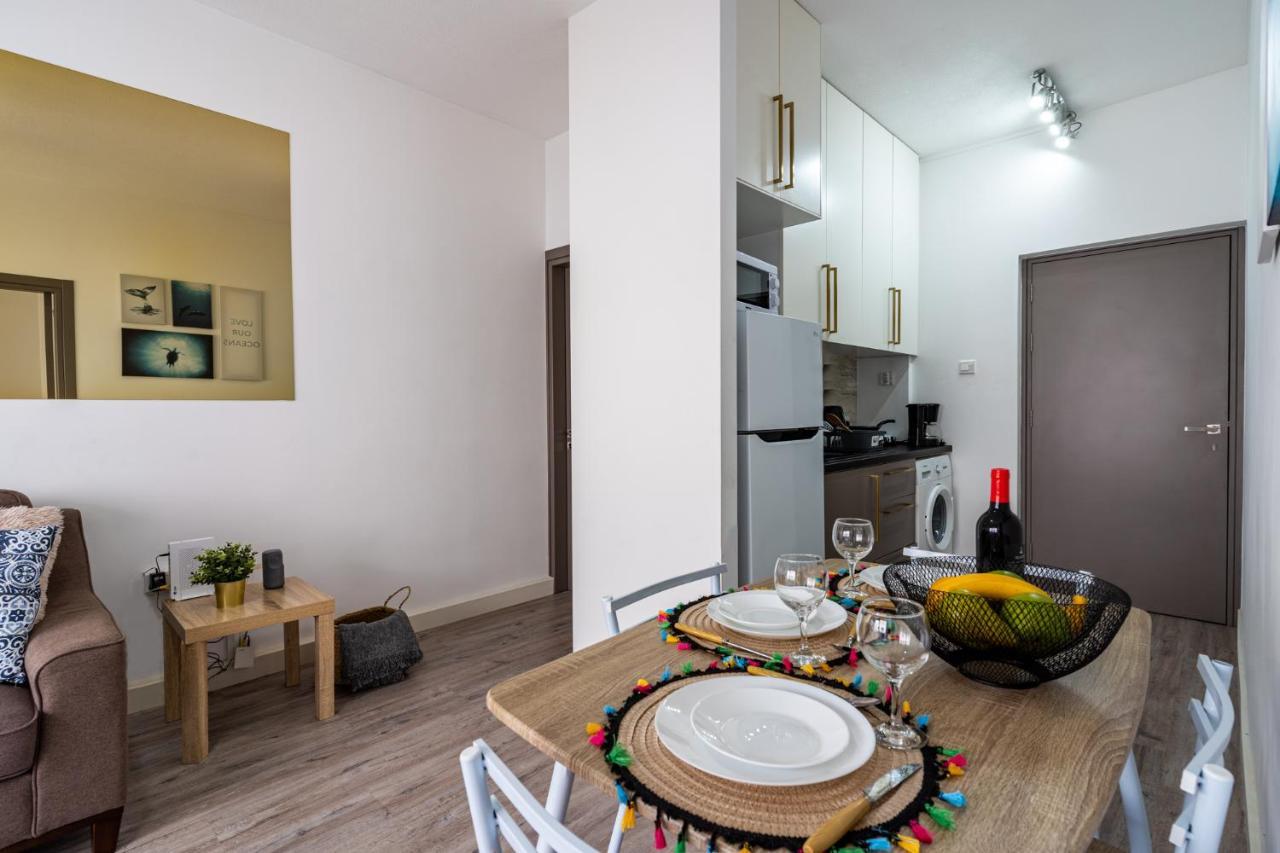 Eleni'S 1-Br Apt In Larnaca Center Bagian luar foto